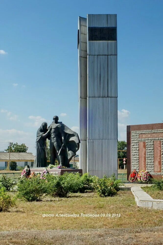 В станице Кагальницкой в этом году появится новый парк и откроет двери для ребят