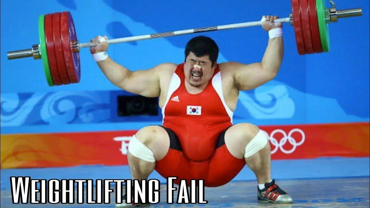 Спортсмены на соревнованиях по тяжелой атлетике поднимают. Тяжелая атлетика травмы. Травмы штангистов. Тяжелые атлеты. Штангист сумо.