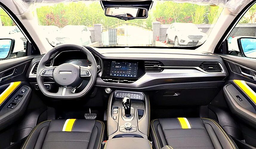 Расход haval f7x. Хавал ф7 купе. haval f7 sport. haval f7 черный салон. хавал fx7 салон.