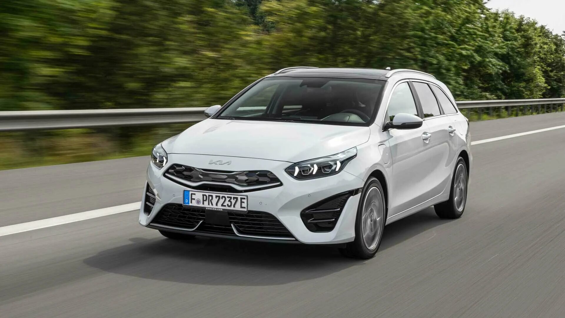 Kia Ceed 2022. Kia Ceed SW 2022. Новый Киа СИД 2022 новый кузов. Kia Ceed 2022 SW универсал. Сид универсал 2022