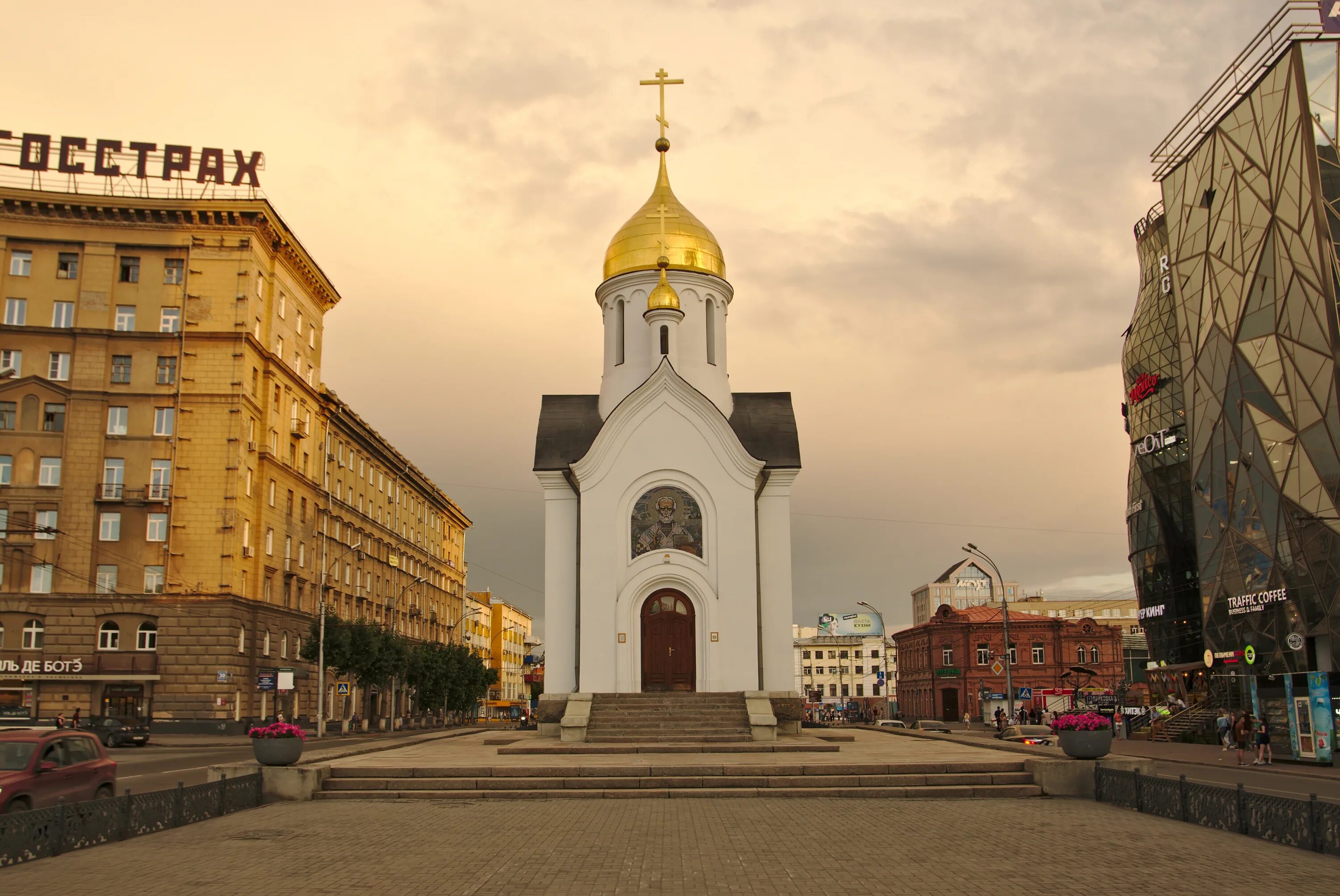 Часовня Николая Чудотворца Новосибирск. Часовня на Красном проспекте Новосибирск. Часовня Святого Николая 2023 Новосибирск. Часовня Николая Чудотворца, Москва, улица Менжинского. Памятники архитектуры города новосибирска