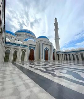 Порно фильмдерге түсіп жатқан қыздарды қараңыз