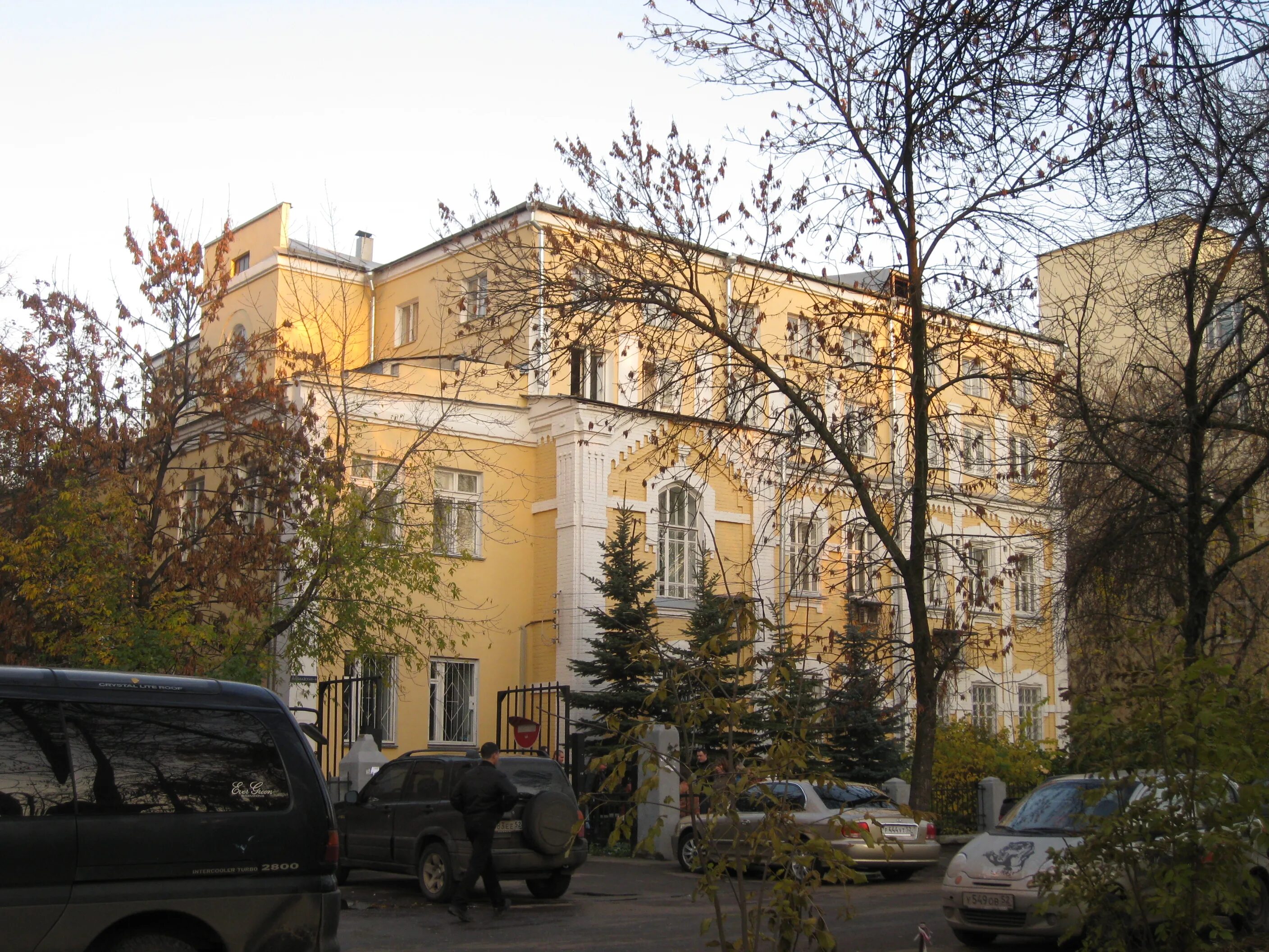 Ннгу ашхабадская. Ннгу лобачевского юридический факультет. Юрфак ннгу ашхабадская. Ннгу им лобачевского нижний новгород юридический факультет. Пужаев владимир владимирович юрфак ннгу.