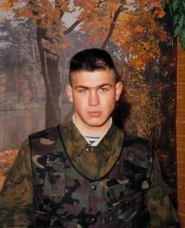 Сержант мне выдал бронник