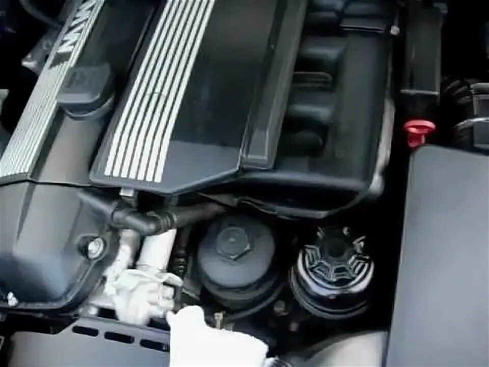 Как долить масло в бмв. Check coolant level e53. уровень масла e39. уровень масло бмв 5 series, 1997 e39. снимаем переднюю плиту блока bmw e46 m54.