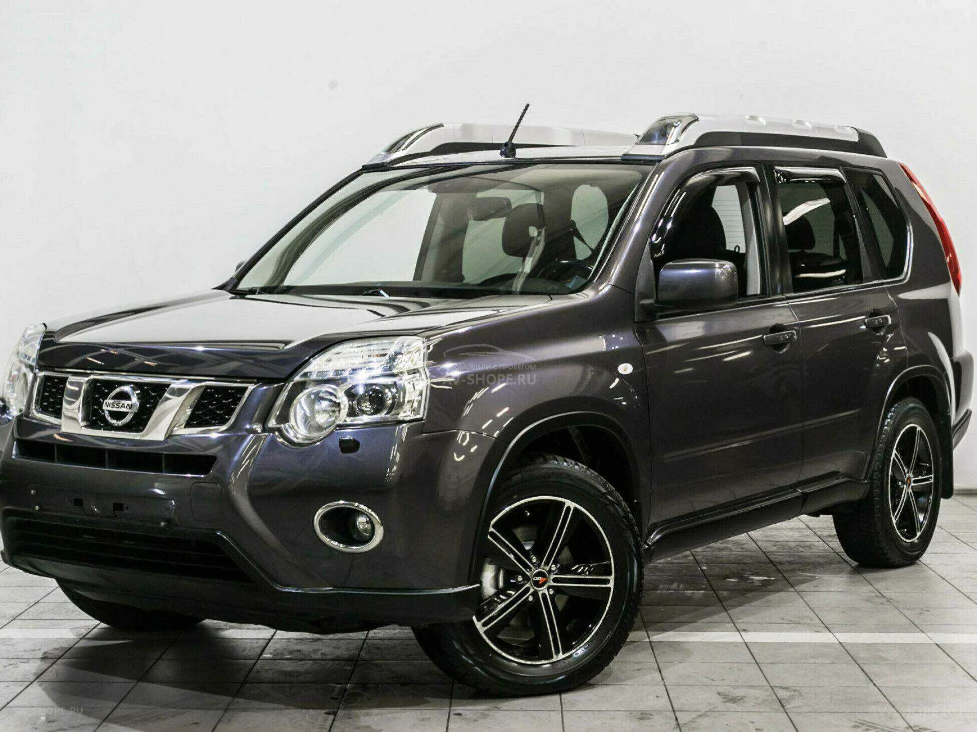 Nissan x-Trail 2011. Nissan x-Trail II (2011-2014). Nissan x-Trail 2.0 CVT 2011 года. Nissan x-Trail 2.5 2011. Купить ниссан х трейл 2014