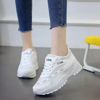 Кроссовки женские 6