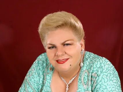 Tercia de damas: Marisela, Paquita la del Barrio y Ana Bárbara.