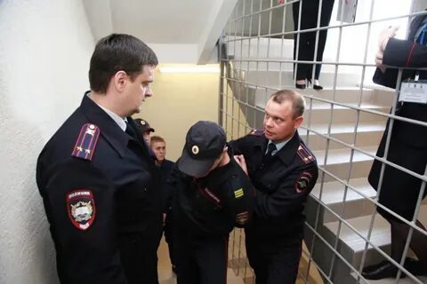 Конвоирование подозреваемых и обвиняемых