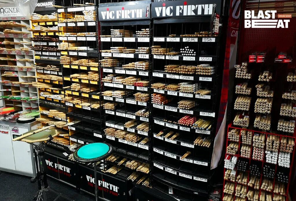 Магазин музыкальных инструментов в новосибирске. Бластбит магазин для барабанщиков на белорусской. Бластбит магазин для барабанщиков интернет. Магазин для барабанщиков. Бластбит магазин.