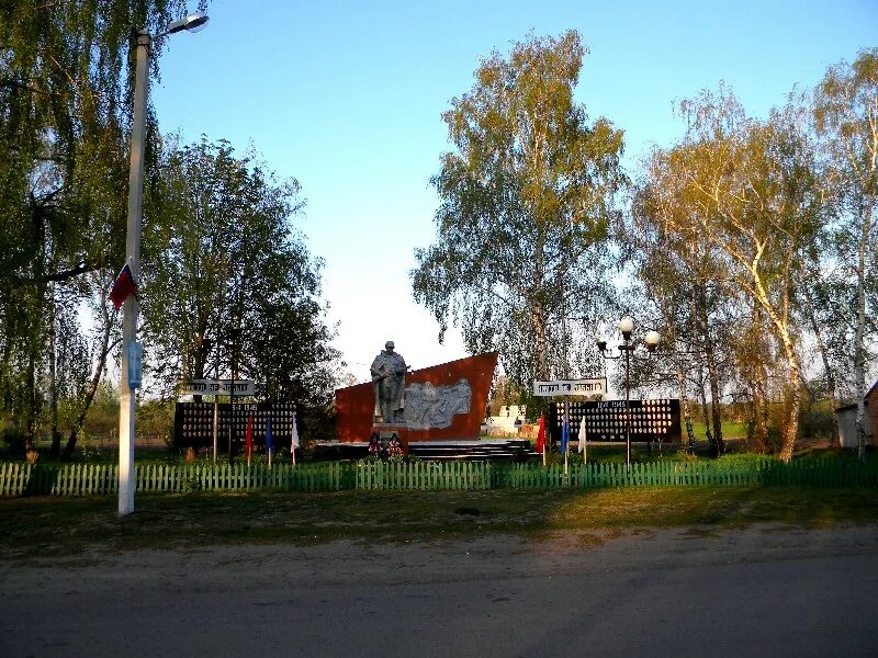 Глотово белгородская область. Поселок дорогощь. Храм дмитрию солунскому дорогощь. Погода дорогощь грайворонского. Погода дорогощь грайворонского.