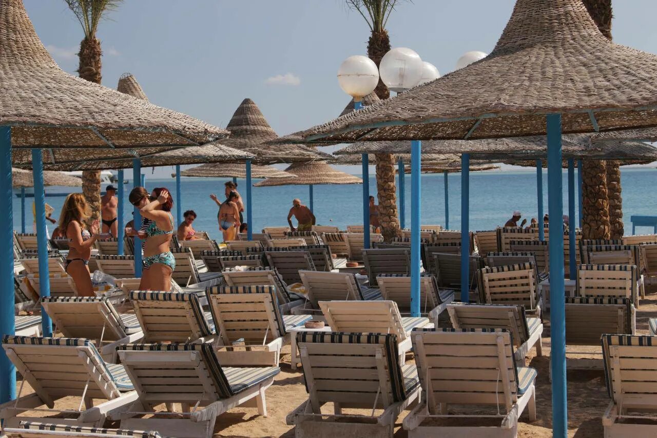 Marlin inn azur resort отзывы. Марлин Азур Резорт Хургада. Dessole Marlin Inn Beach Resort 4 Хургада. Отель Марлин ин Азур 4 Хургада. Marlin Inn Azur Египет отель.