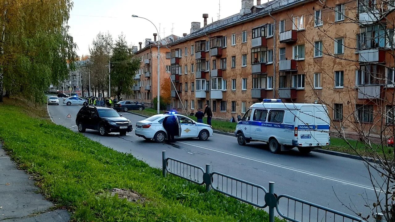 Новоуральск улица Ленина. Ленина 107 Новоуральск. Новоуральск улица Ленина 107. Первомайская 117 Новоуральск. Вестник новоуральска в контакте