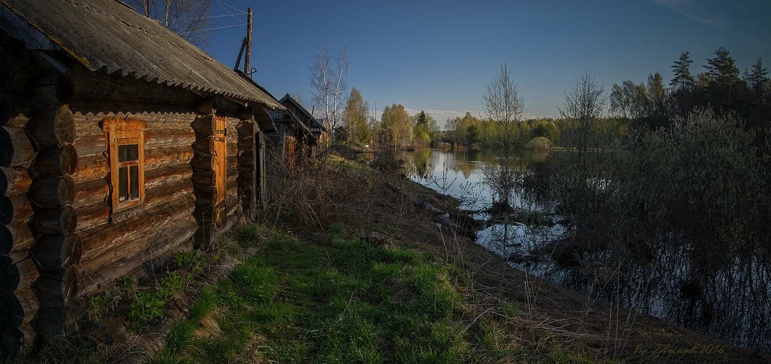 Баня речки. Река банька. Деревенская баня. Старая деревенская баня. Баня в деревне река.