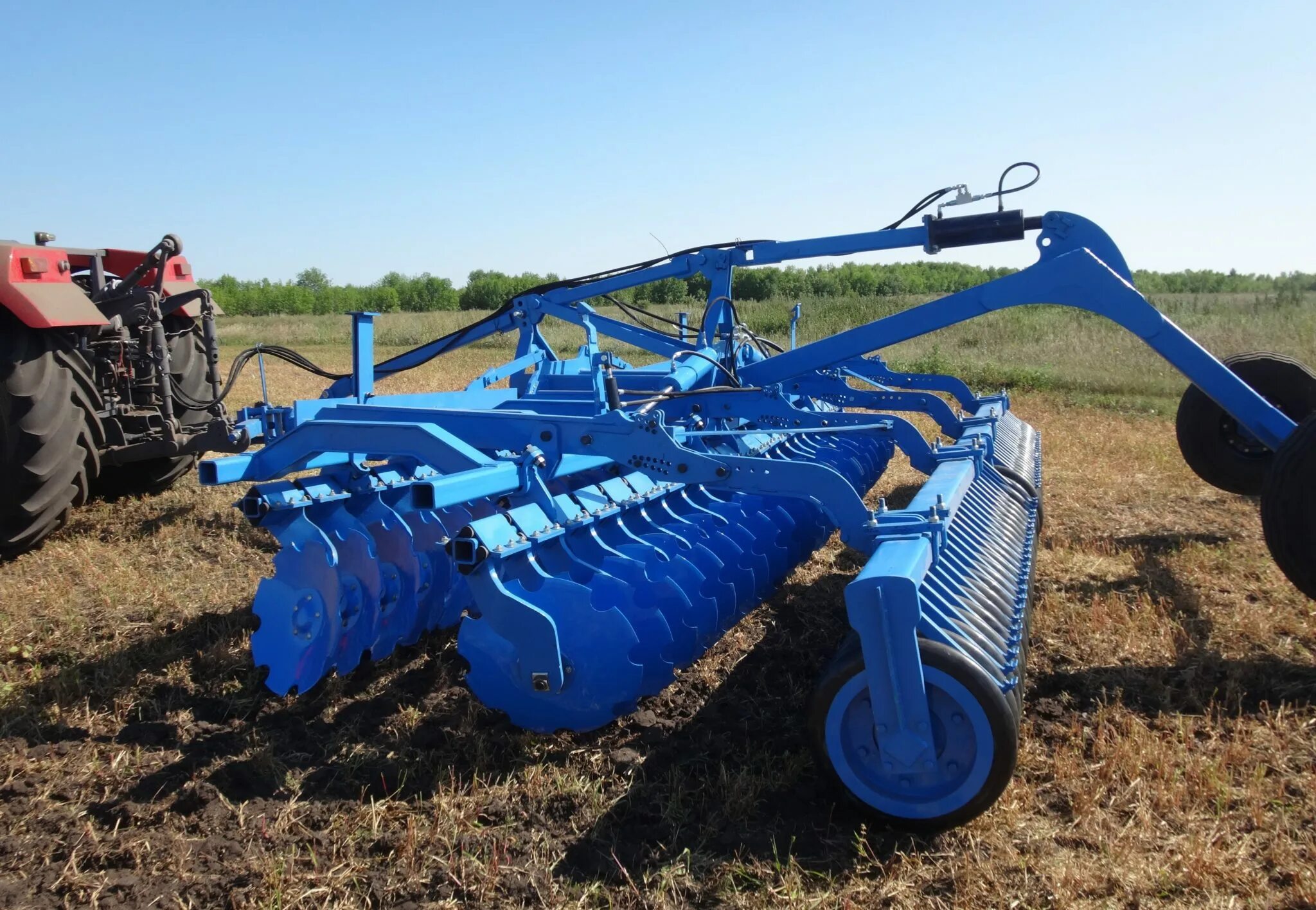 плуг полунавесной оборотный. ростовский завод сельхозмашин. 5 рзс. агл 7. дисковая борона лемкен рубин.