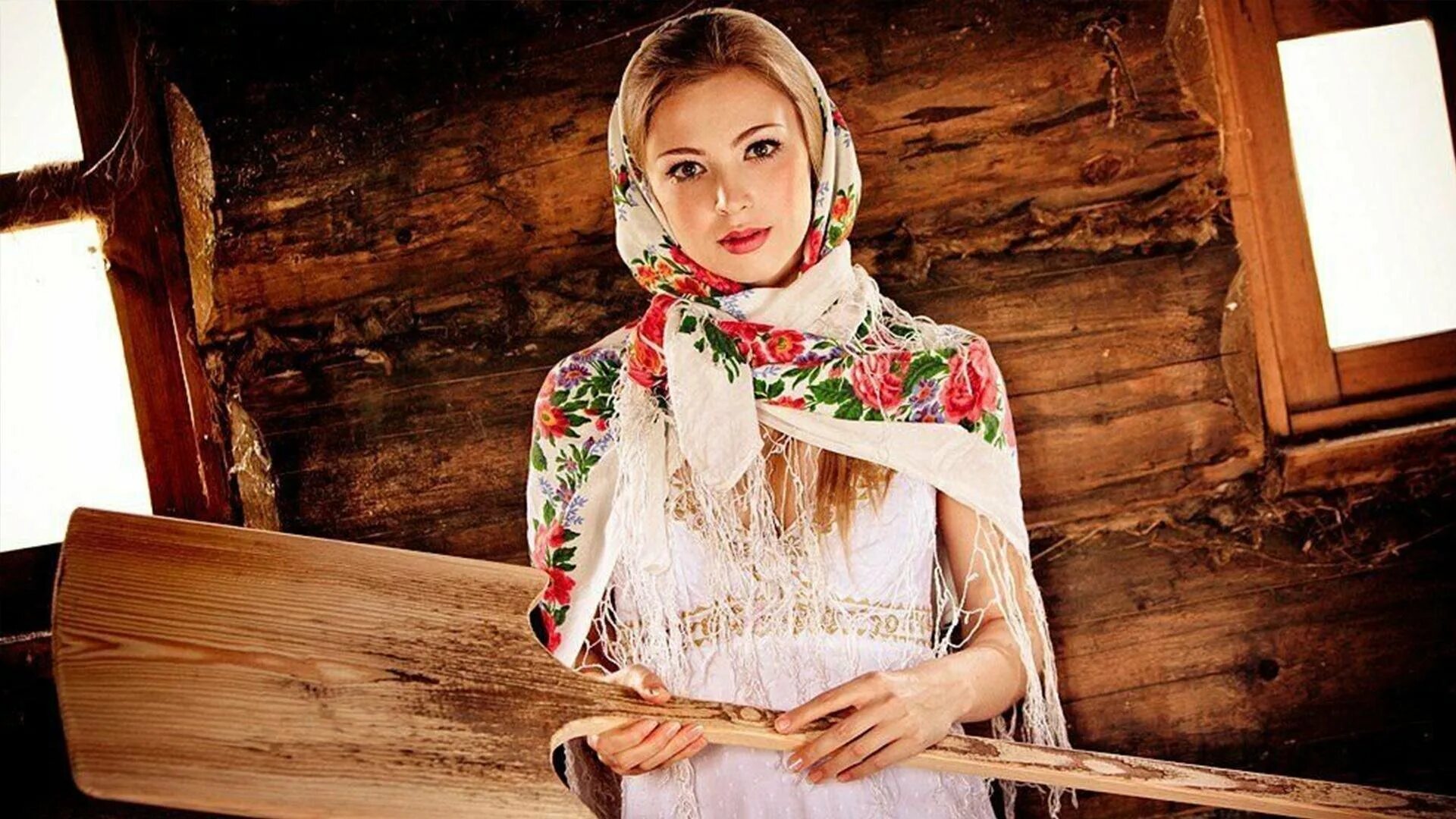 Утешили русскую девушку