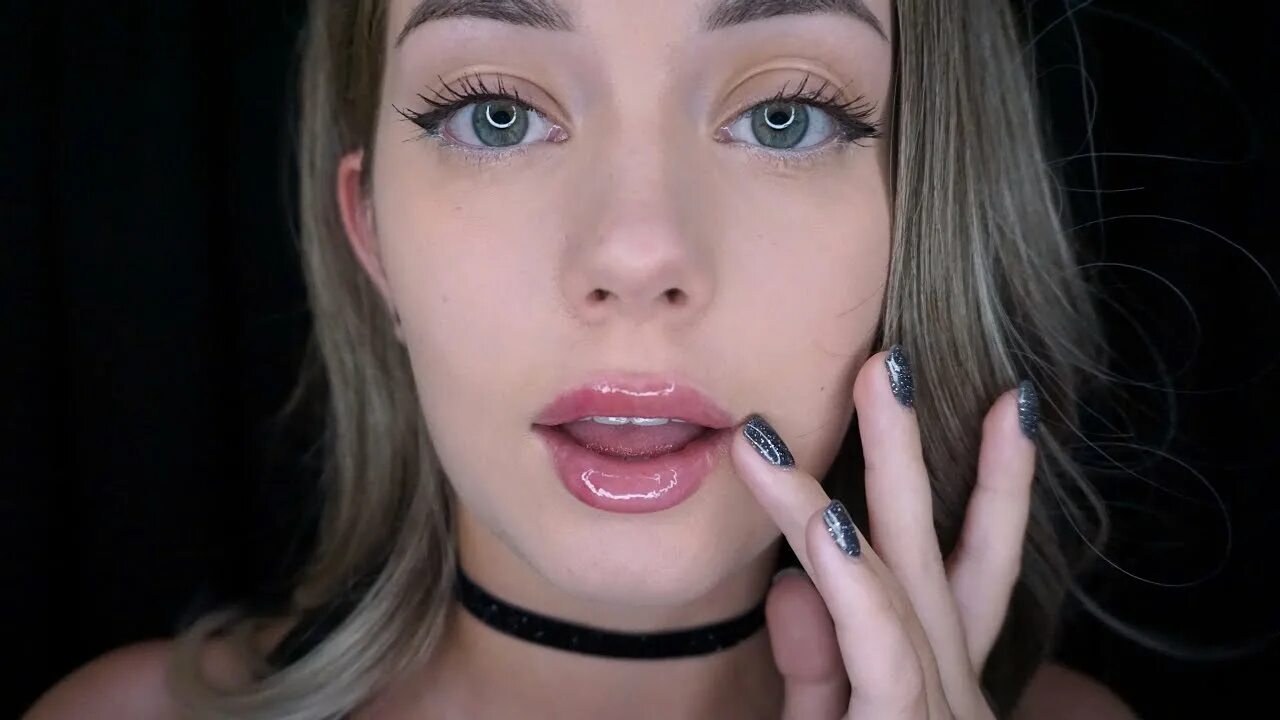 Belochka ASMR. ASMR Неразборчивый шепот. Белочка АСМР 2022. Асмр близкий шепот