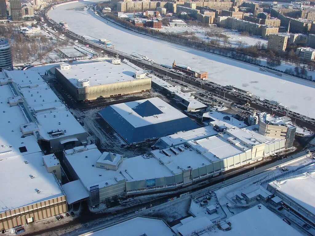 Экспоцентр москва. ЦВК Экспоцентр Москва. Краснопресненская набережная Экспоцентр. Выставочный комплекс на красной Пресне. Выставочный комплекс Экспоцентр Москва.