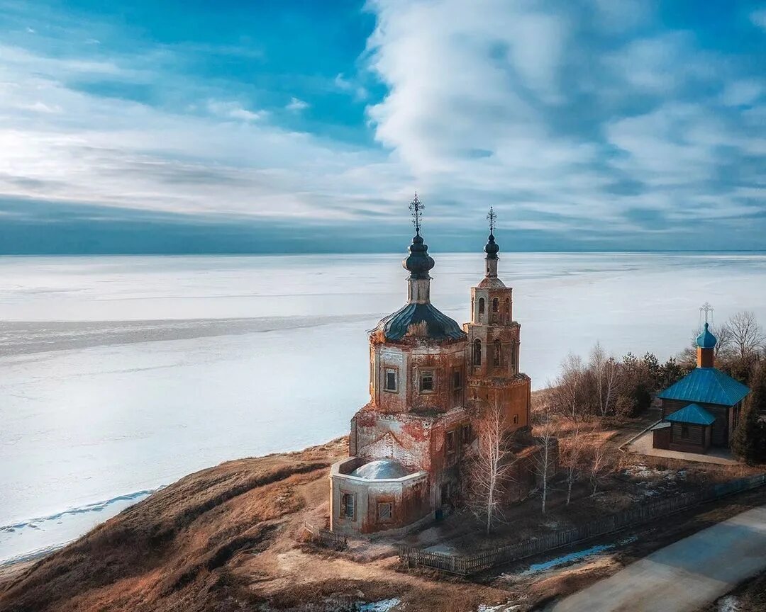 Погода в шуране татарстан. Шуран Лаишевский район Церковь. Церковь Рождества Христова Шуран. Село Шуран Татарстан Церковь. Христо-Рождественская Церковь, 1735г. Шуран лаишевыский район.