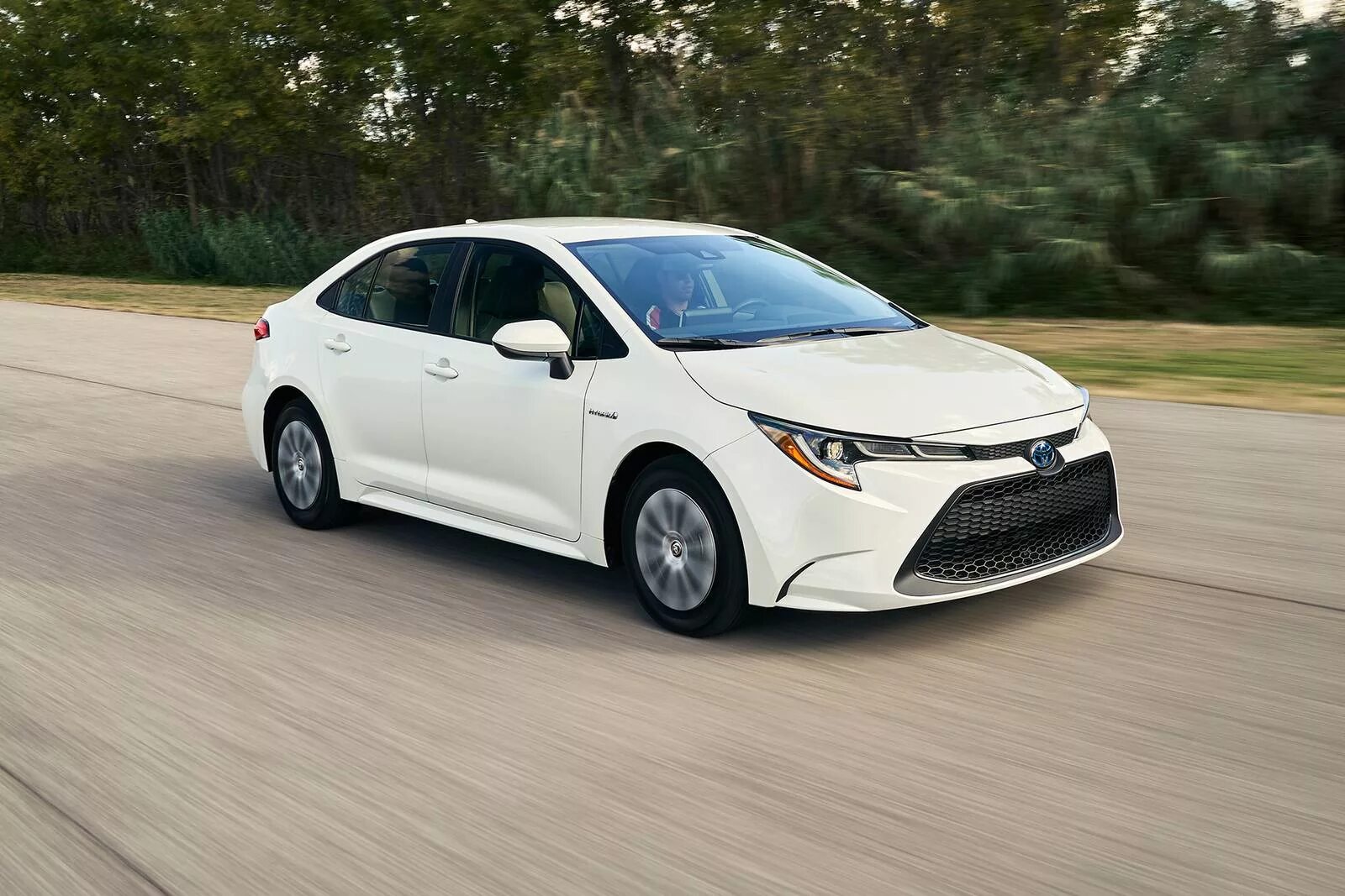 Toyota Corolla Hybrid 2020. Тойота Королла 2020 гибрид. Toyota Corolla 2020 USA. Тойота Королла 2021. Corolla гибрид