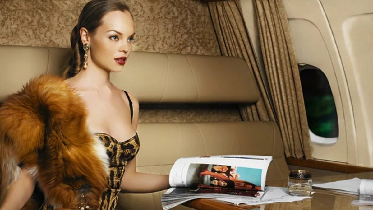 Богатые содержанки. Роскошная женщина. богатая женщина. роскошные богатые женщины. женщина в роскоши.