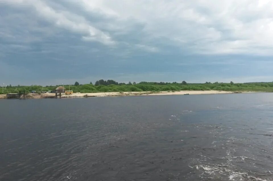 Уровень воды в унже сегодня. Река Унжа Горчуха. Поселок Горчуха Макарьевского района Костромской области. Горчуха Макарьевский район Костромской мост. Река Унжа Макарьев.