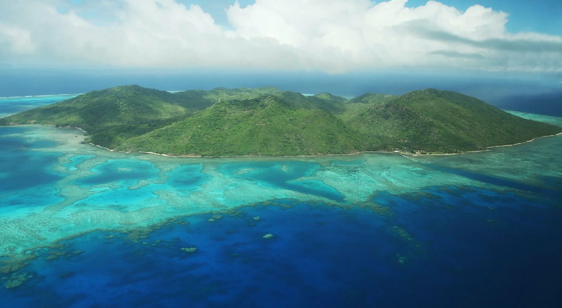 Южная часть тихого океана острова. Острова Лау, Фиджи. Фиджи Атолл. Каролинские острова Атолл. Коморские острова (архипелаг).