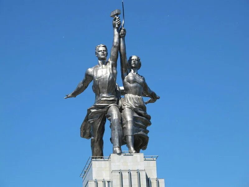 Скульптор мухина в. ,москва,1937. Памятник веры мухиной рабочий и колхозница. Скульптор мухина в. И.