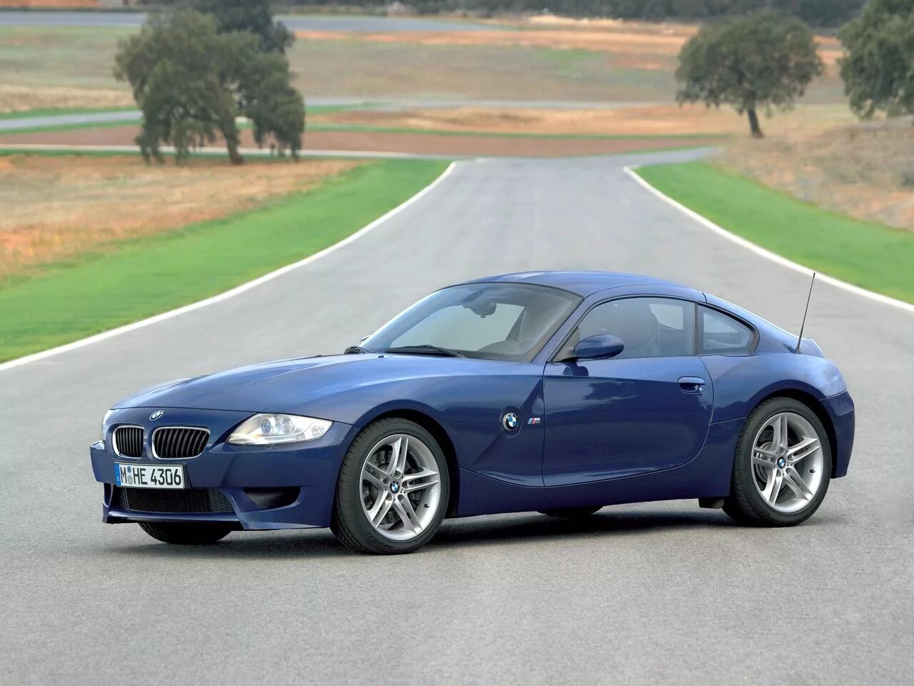 BMW z4 Coupe. BMW z4 m Coupe. БМВ двухдверная z4. 2008 BMW z4 m Coupe. Купить м четыре