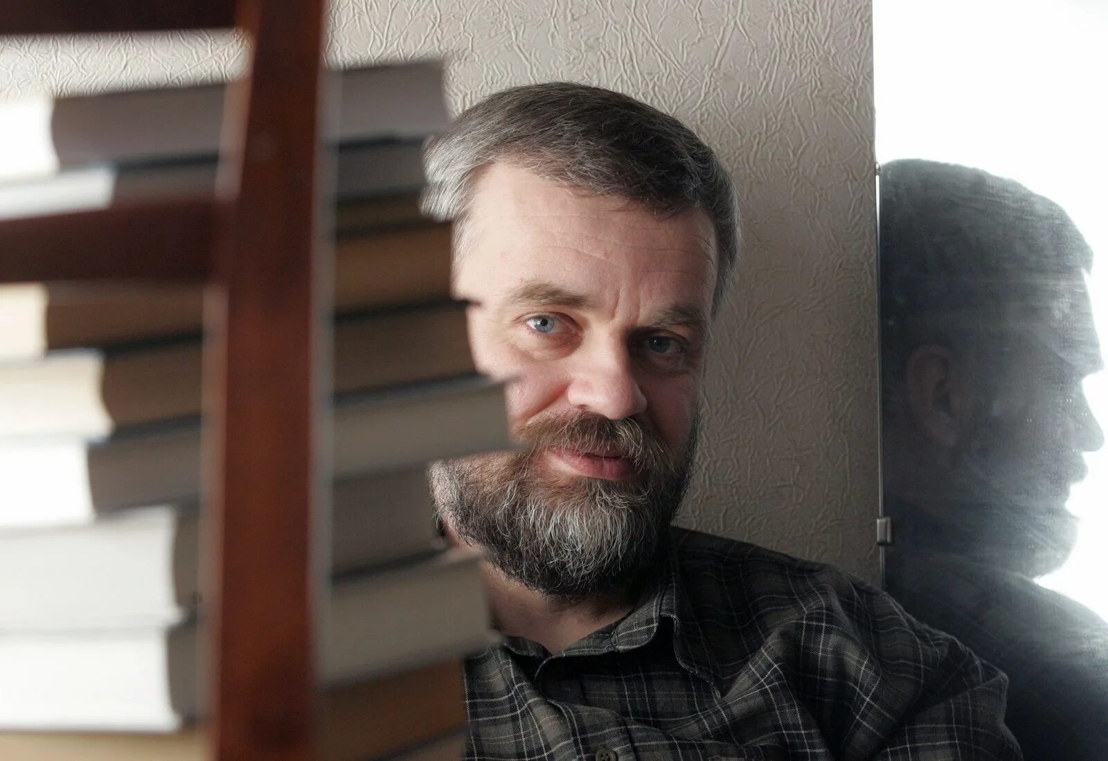 Алексей варламов писатель. Варламов писатель. Алексей варламов ректор литературного института. Алексей варламов фото. Варлаков алексей николаеви.