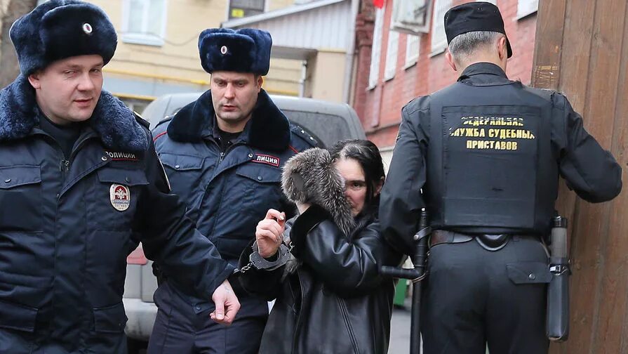 Цб арестовал. Цб арестовал