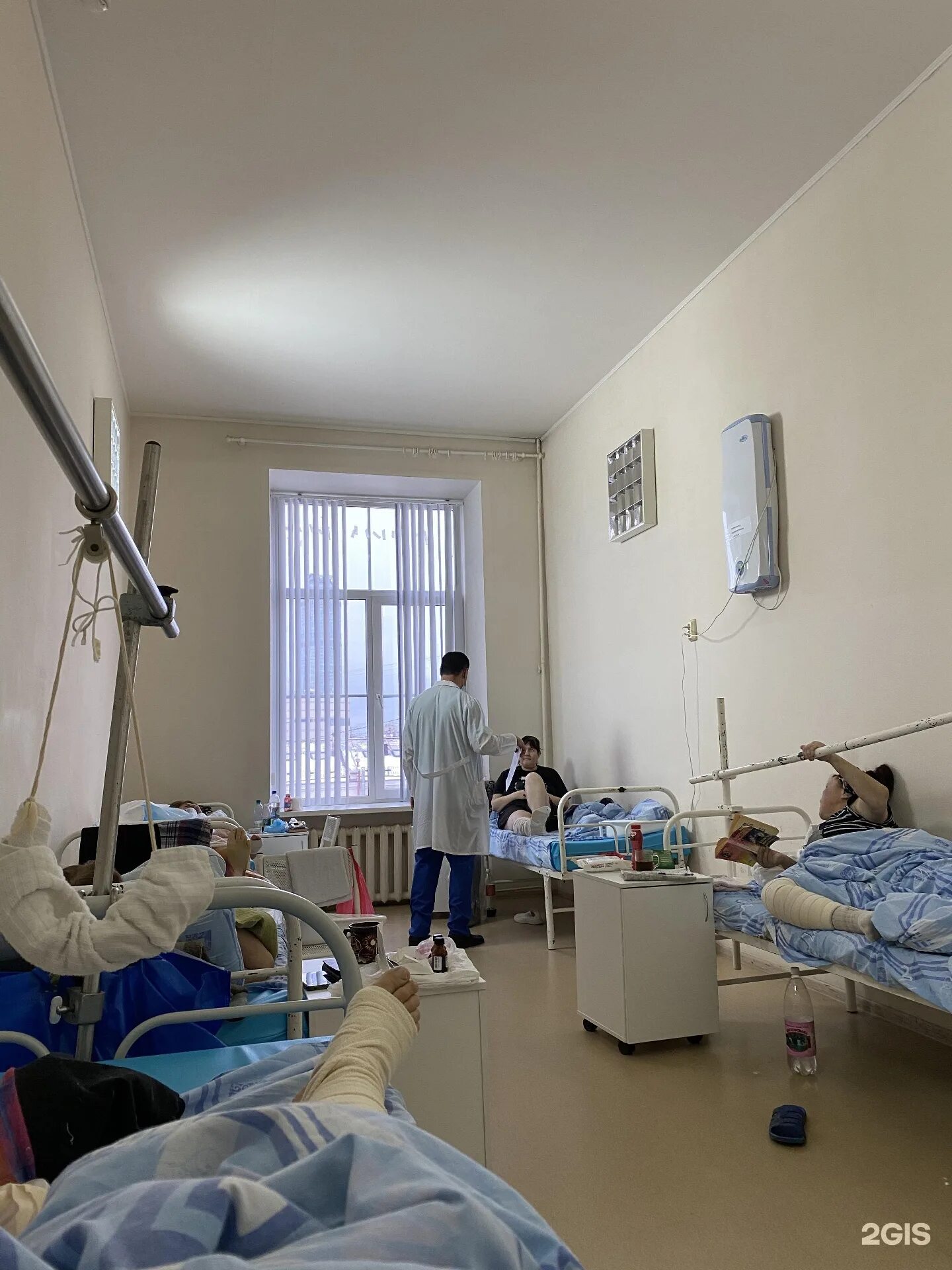 Институт имени чаклина в екатеринбурге. Екатеринбург пер банковский 7. Уральский институт травматологии ортопедии имени чаклина. Нии чаклина екатеринбург. Уральский институт травматологии и ортопедии им.