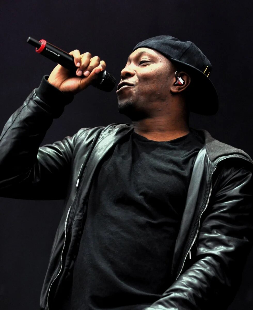 Person 18. Диззи Раскал. Dizzee Rascal. Роллин Раскал. Английские РЭПЕРЫ 2021.