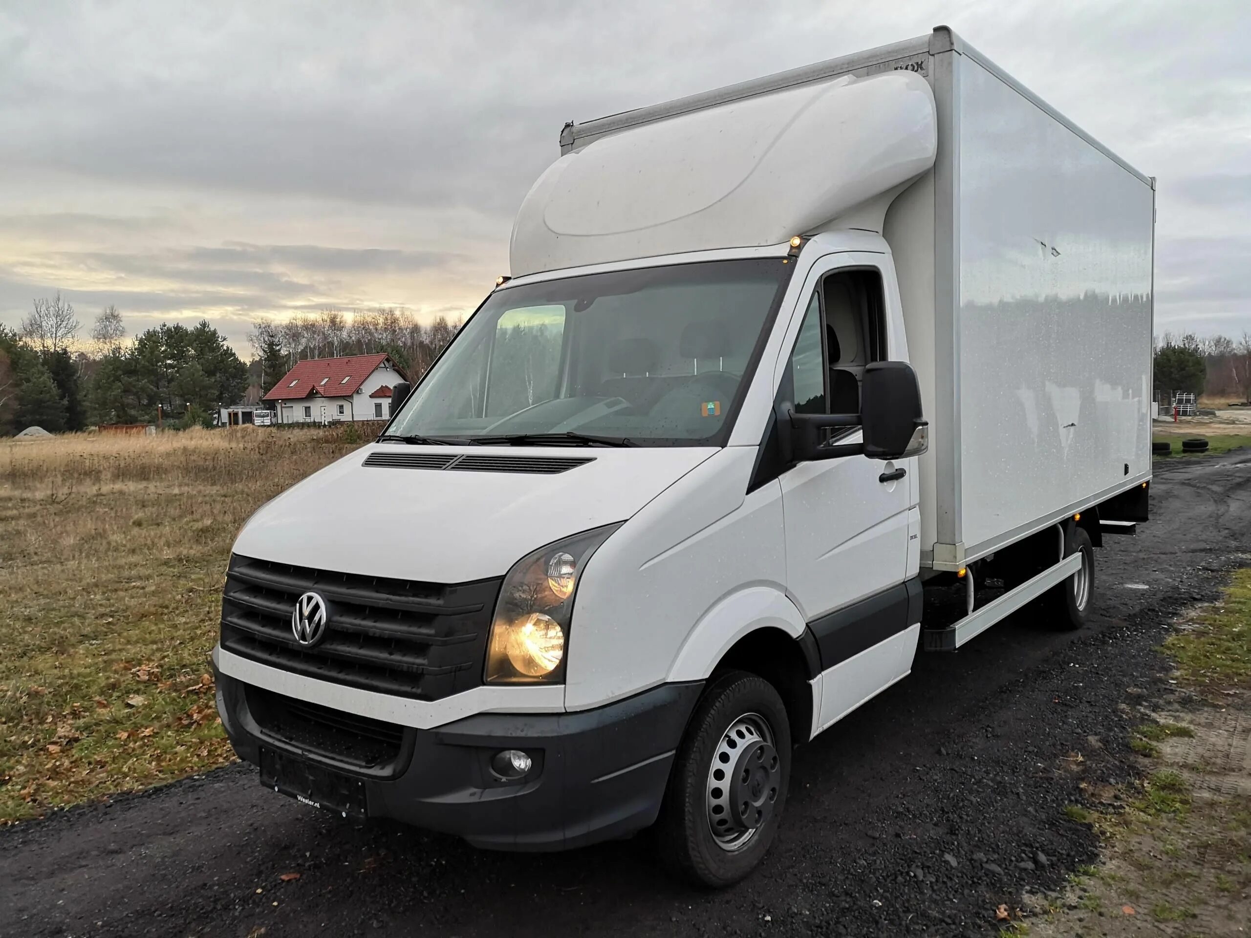 Volkswagen грузовой. Volkswagen Crafter грузовой. Крафтер Фольксваген удлиненный. Volkswagen Crafter фургон. Volkswagen Crafter грузовой тент новый.