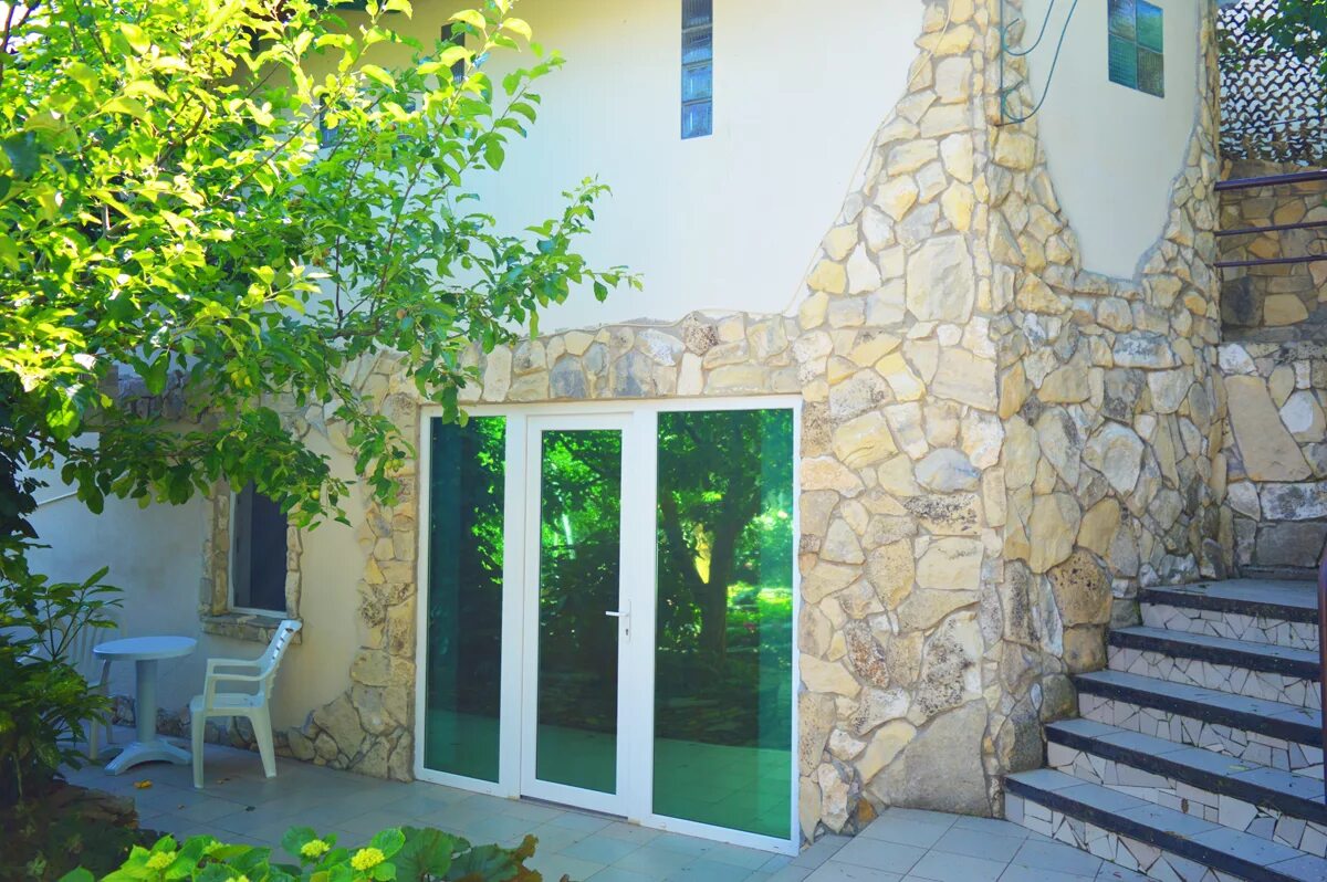 дом радзинского в коктебеле. дачи коктебель. коктебель королева 11а. березин дом коктебель. коктебель садовая.