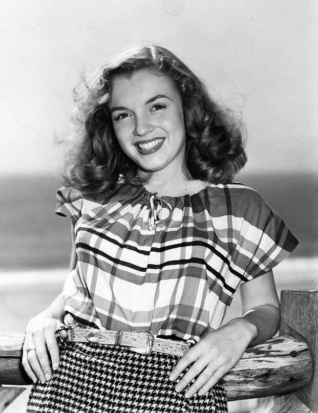 Мэрилин Монро (биография, 54 фото) Young marilyn monroe, Marilyn, Marilyn monroe