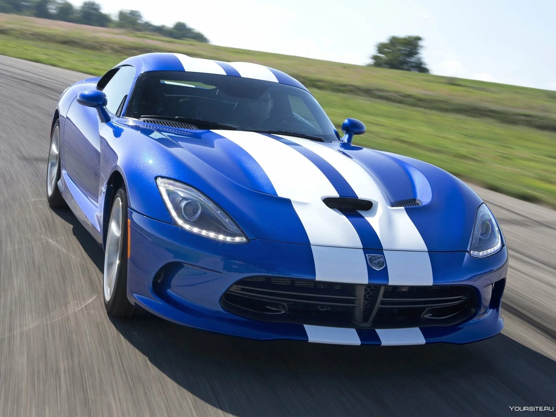 Маши ну. Додж вайпер 2012. dodge srt viper gts 2013. dodge viper srt gts. машина srt viper gts.