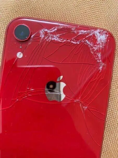 Iphone 15 xr. Битый iphone xr. iphone xr сломанный задняя панель. разбитый сзади айфон xr. айфон xr сзади.