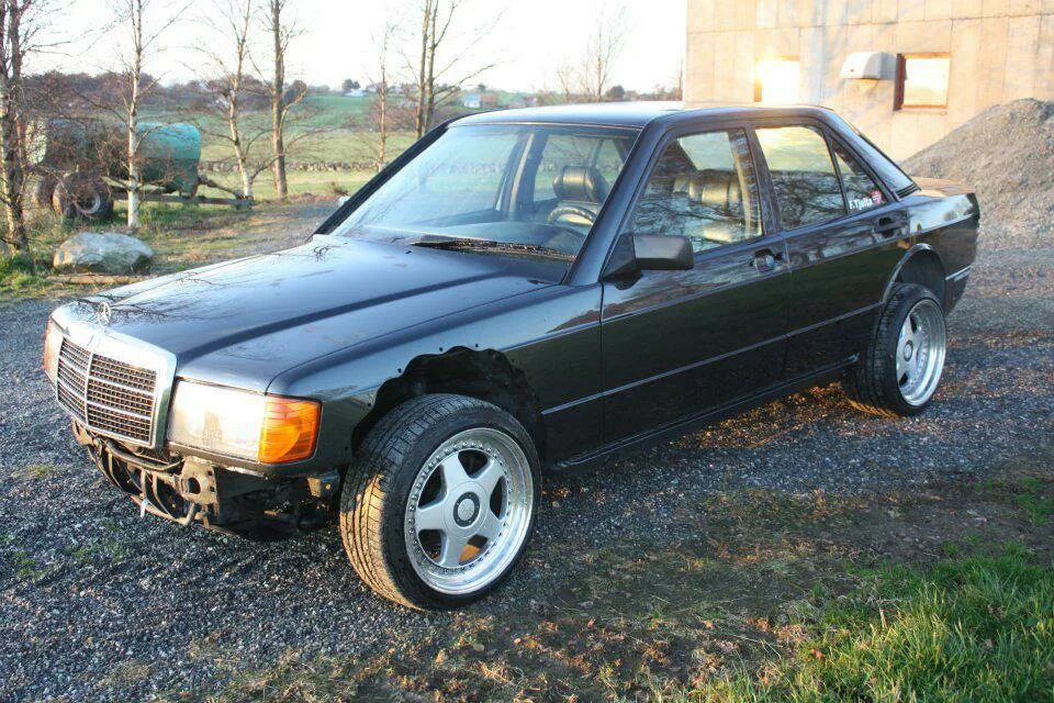 1 5 9 201. Мерседес 190 w201. Mercedes 190e w201. Мерседес 190е. Мерседес 190 w201 купе.