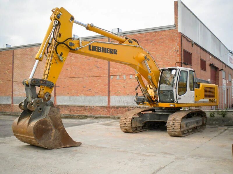 Либхер 5704. Либхер экскаватор r944. экскаватор liebherr 944. гусеничный экскаватор liebherr. либхер экскаватор гусеничный.