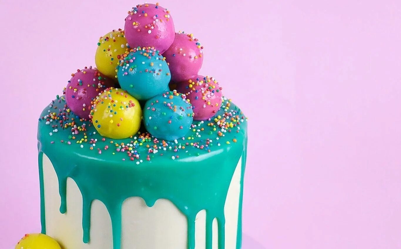 Украшение торта шариками. Украшение торта кейк попсами. Торт с шарами. Декор торта с шариками. Воздушная глазурь