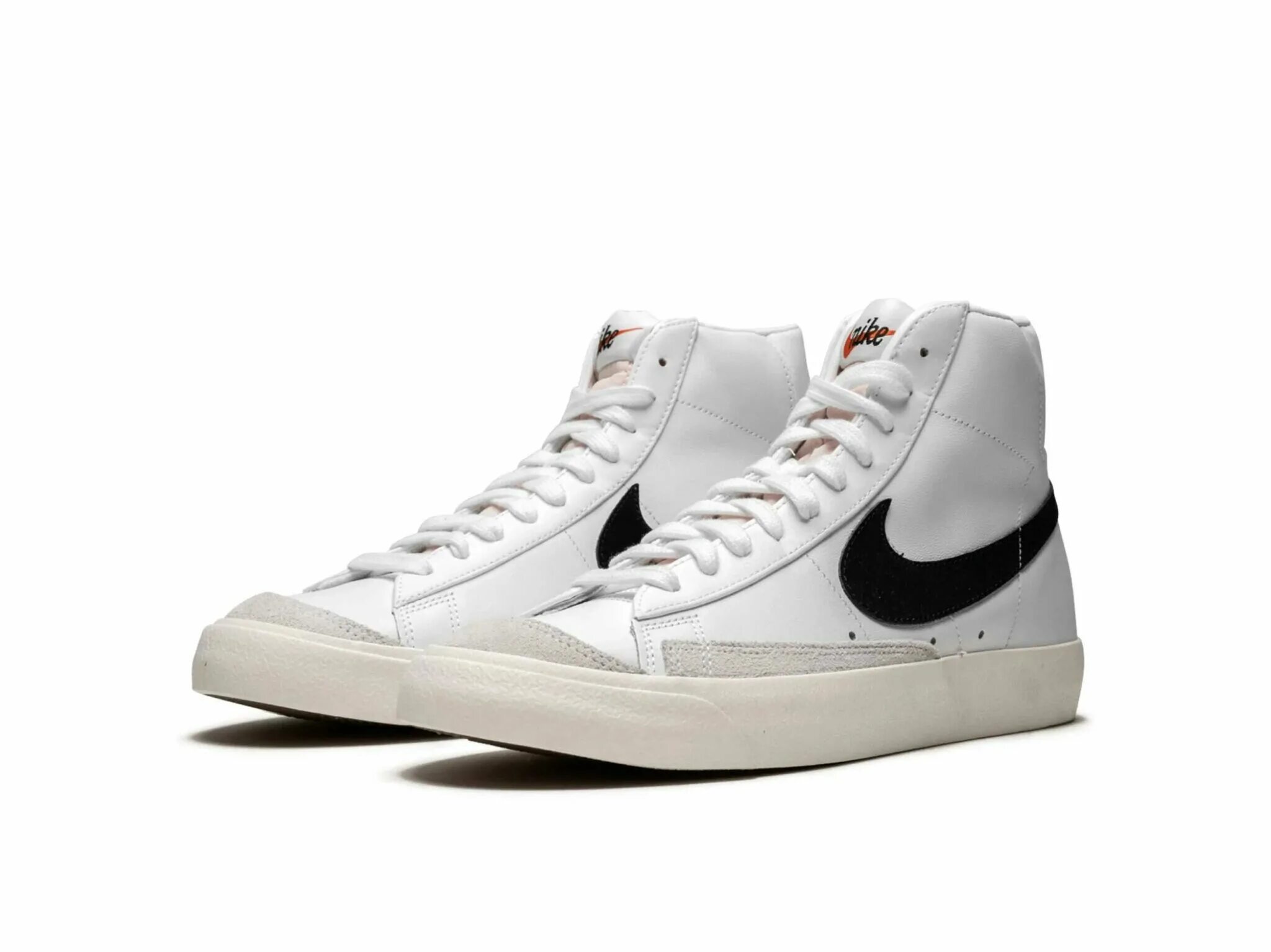 Блейзеры найк оригинал. Nike Blazer Mid 77. Nike Blazer Mid 77 White. Nike Blazer Mid 77 Vintage. Nike Blazer Mid 77 Vintage черные.