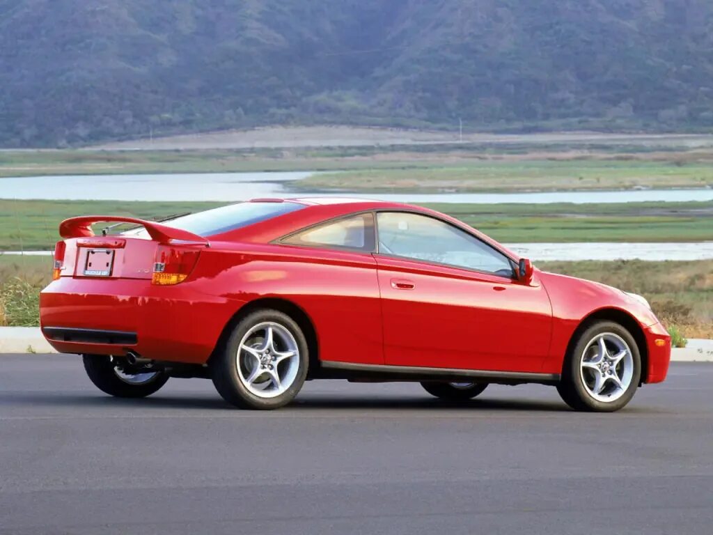 двух дверной. Toyota celica 2000. Audi tt 2010. Toyota celica 2010. двух дверной.