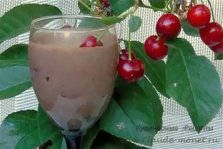 Физ вишня это. Вишневый молочный коктейль с какао. физ вишня. напиток физ вишня. что такое физ вишня вкусно.