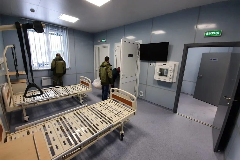 Госпиталь в Сокольниках военный. Военный медицинский кабинет внутри. Обстановка военный медицинский помещение арт.
