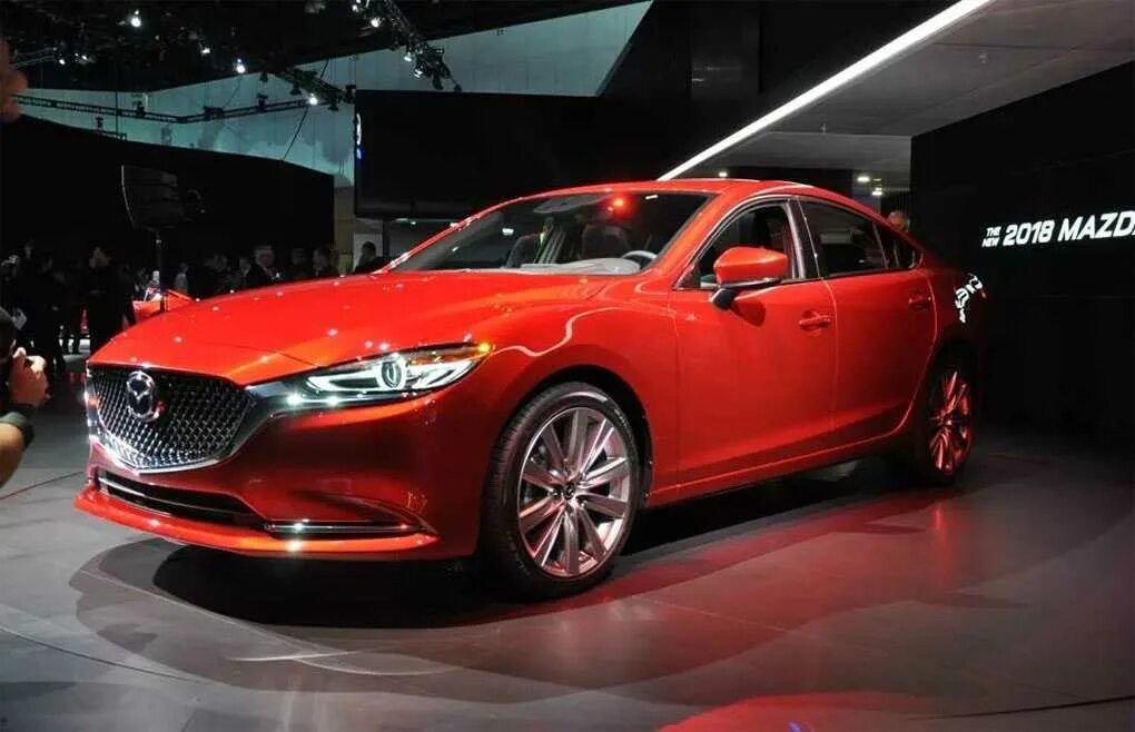 Мазда купить новую в россии. Mazda 6 2018. Mazda Mazda 6 2018. Новая Мазда 6 2018. Mazda 6 новая.