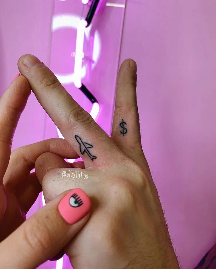 Виво тата. Виво тата. Виво тату. Запись на тату. Vivo tattoo блогер.
