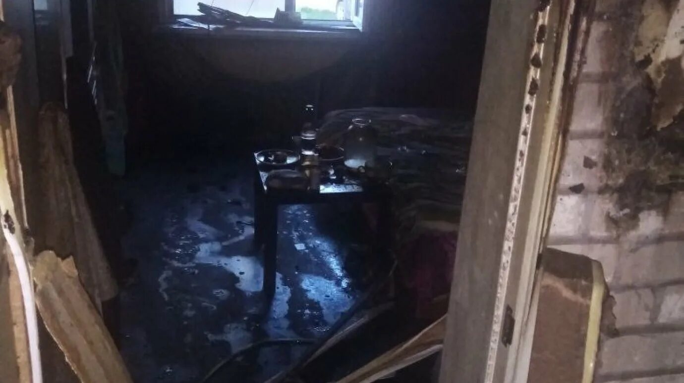 26 05 2023. Пожар дома. Квартира после пожара. Пожар в квартире фото. Пожар в Кузнецке.