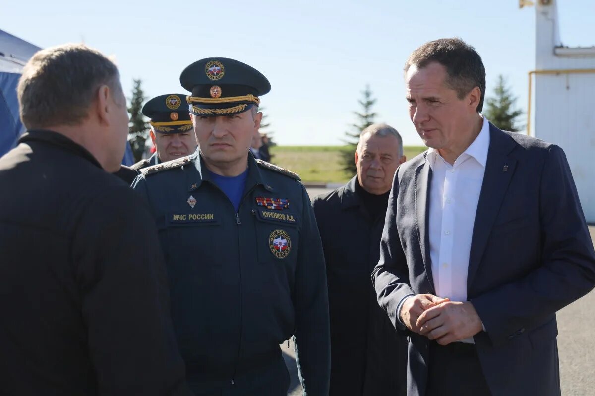 Пвр для белгородцев. Куренков МЧС Белгород. Министр МЧС В Белгородской области.