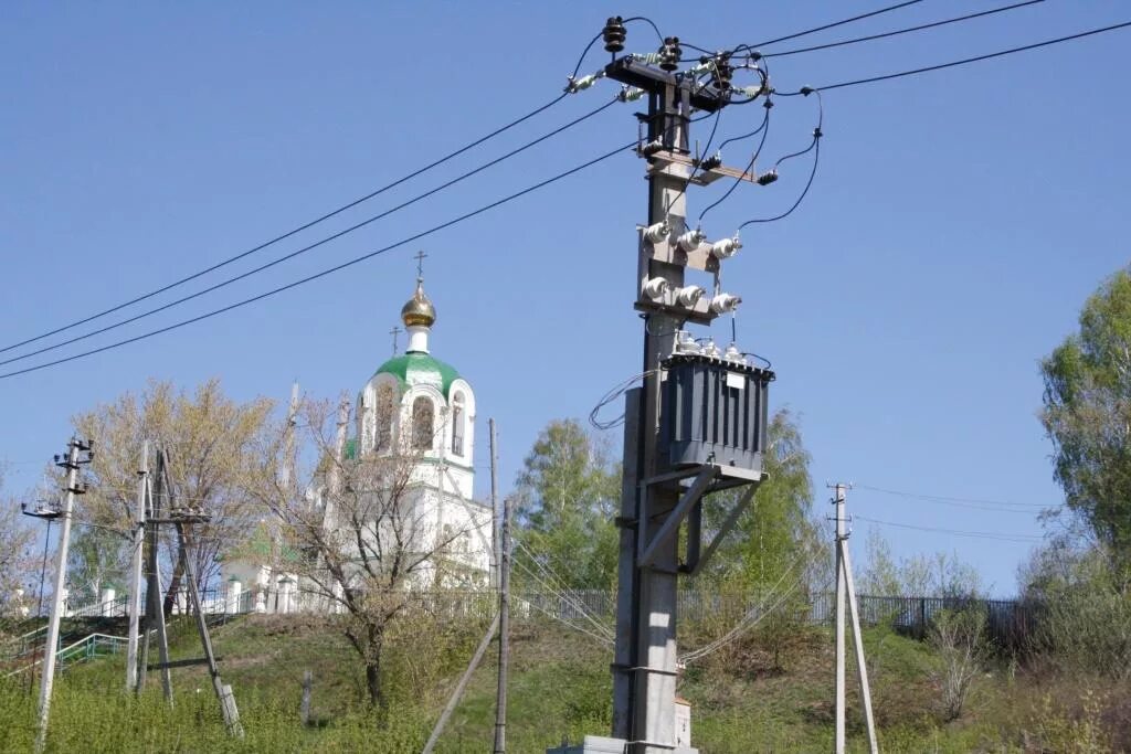 Столбовая трансформаторная. Столбовая трансформаторная подстанция 10/0.4 кв. Столбовая подстанция КТПС. Столбовая трансформаторная подстанция 63 КВА. Столбовая КТП 25 КВА.